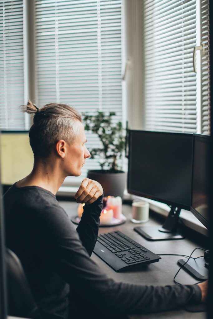ingresos variables trabajo freelance gestion dinero