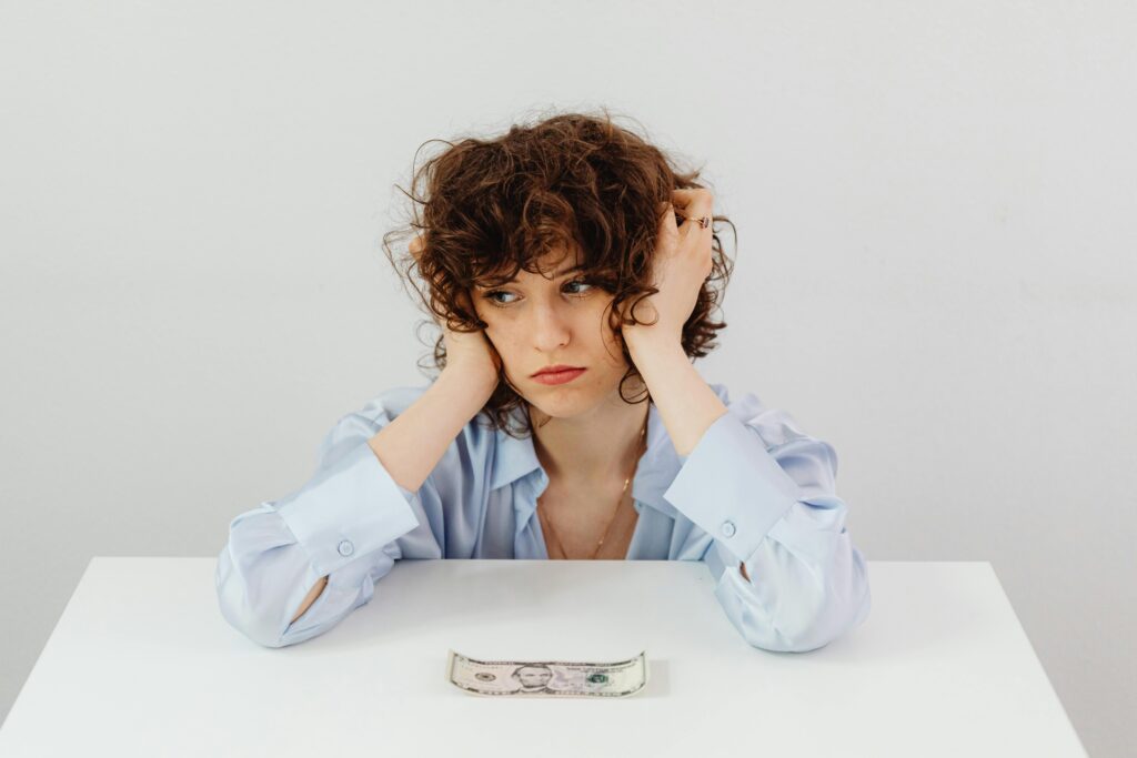 vivir al dia problemas financieros dinero