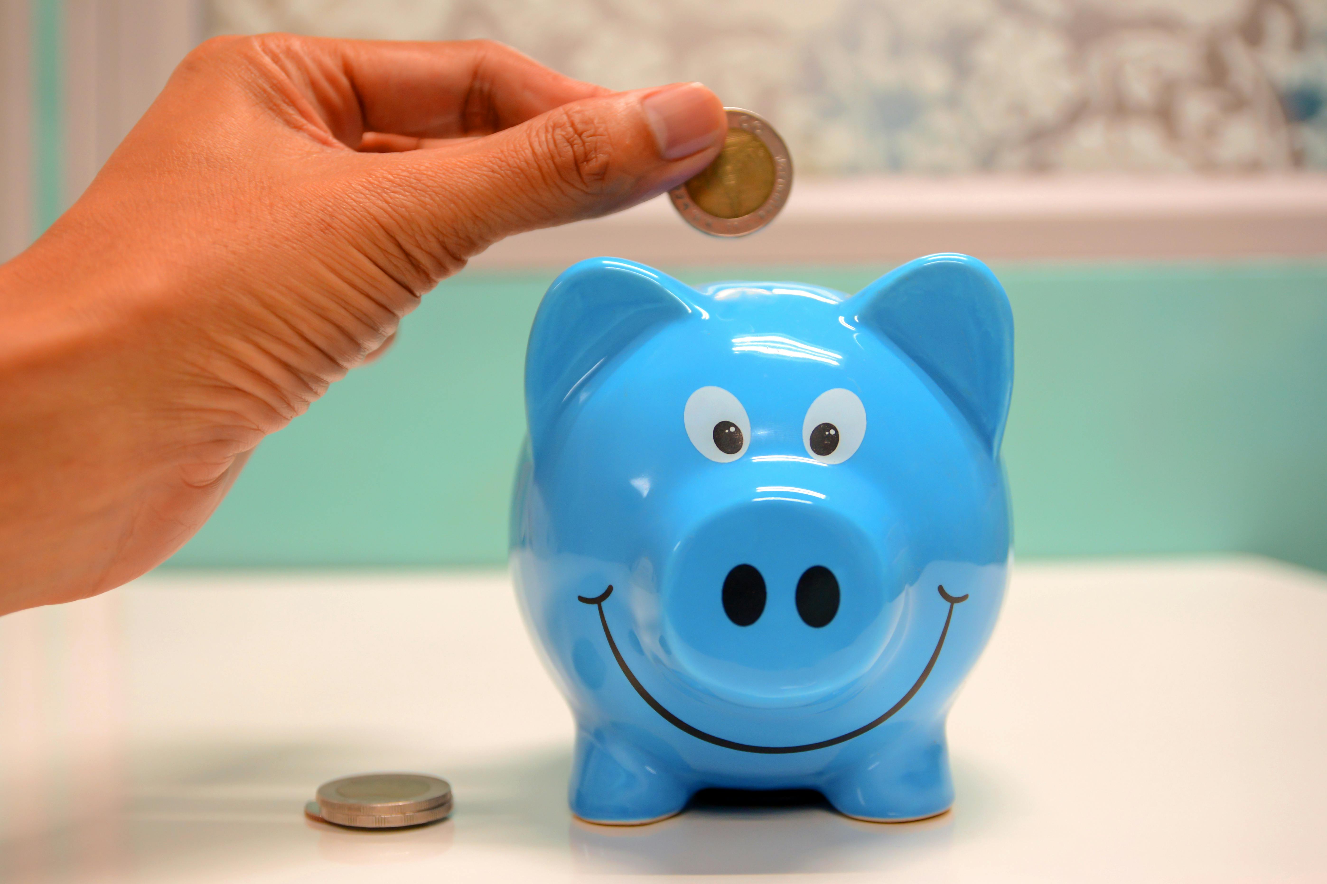 habito de ahorro dinero poco a poco
